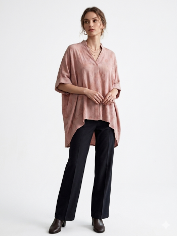 Petal Soft V-Neck μπλούζα